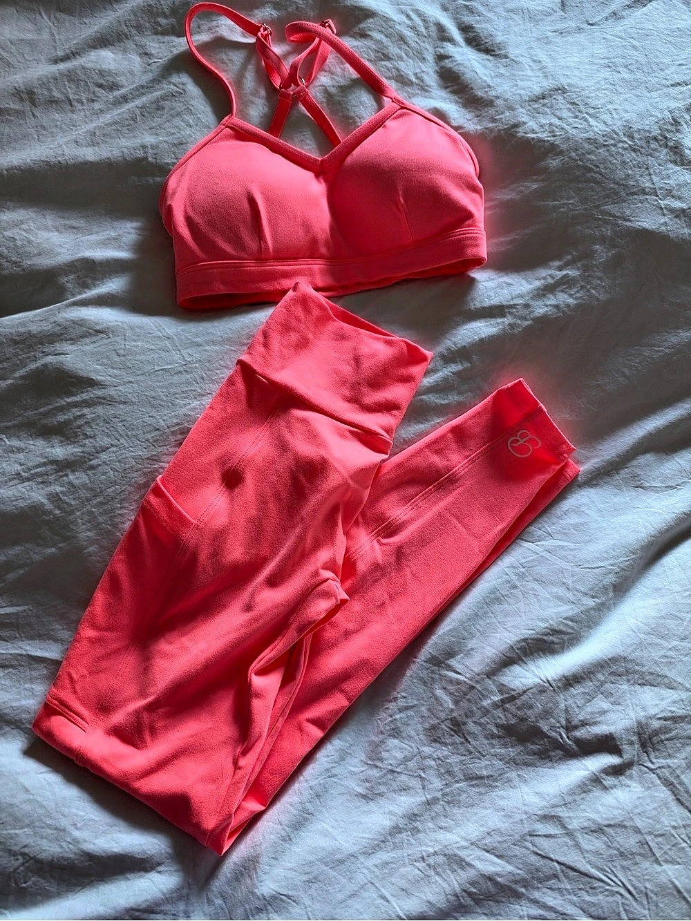 Bombshell Sportswear Wild Peach Matching Set XS/S - NWOT